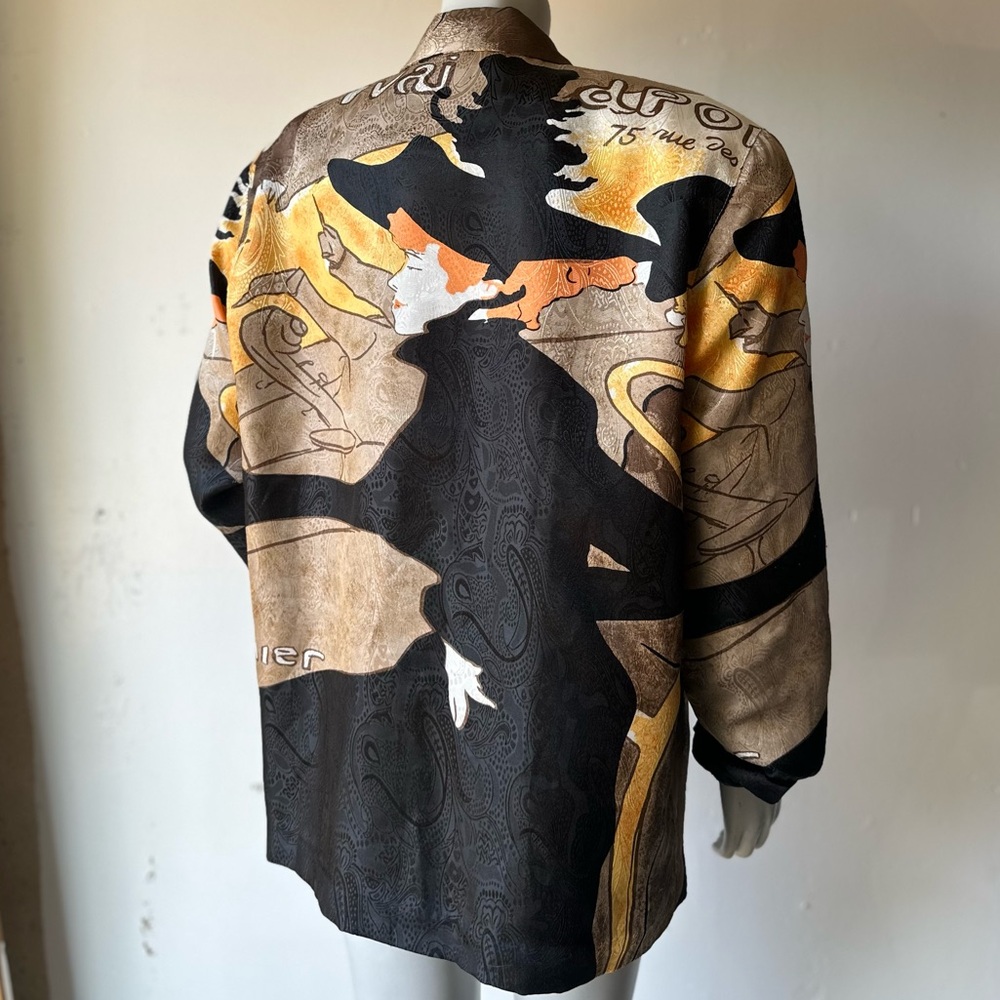Abstract-Print Oversized Blazer in Black and Tan - Picture 3 of 7